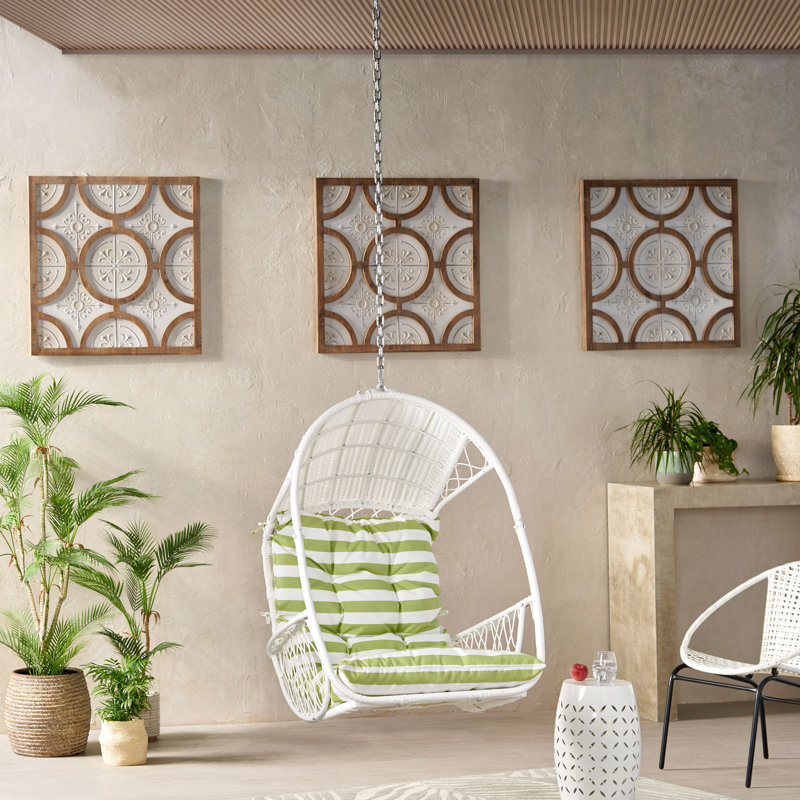 Lift Your Lifestyle with These Classy Hanging Basket Chairs Hanging